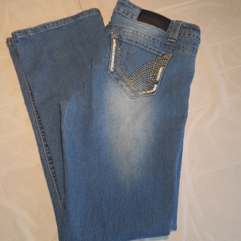 Twenty one Black by Rue21 distressed Jeans